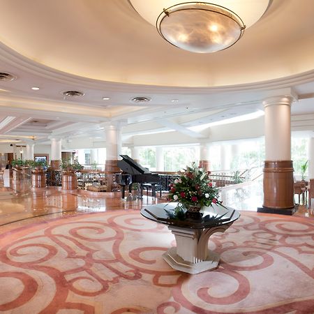 Dorsett Grand Labuan Hotell Eksteriør bilde