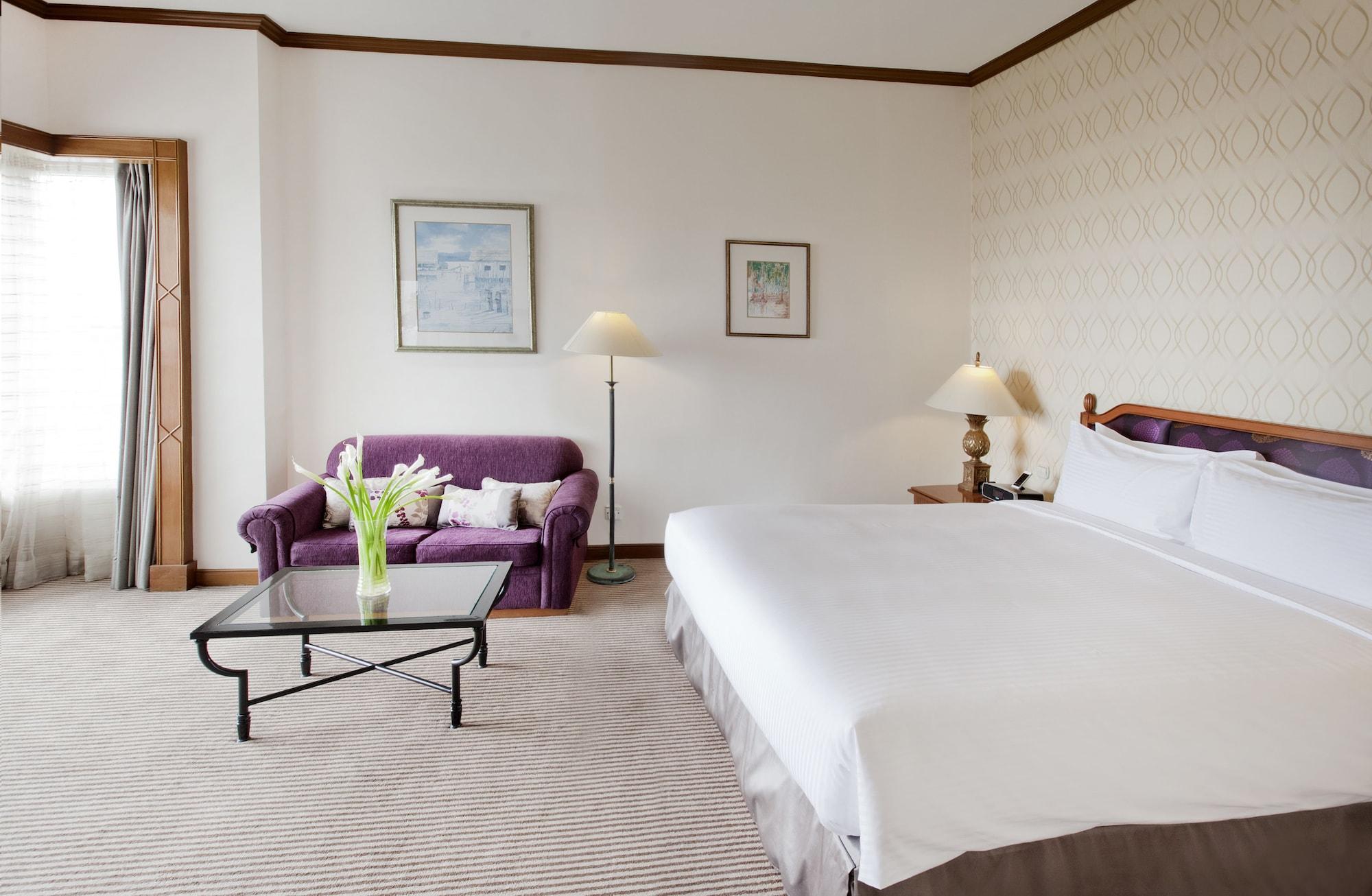 Dorsett Grand Labuan Hotell Eksteriør bilde